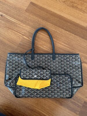 Goyard Anjour PM in Black