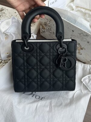 🎉🎉Excellent Condition Lady Dior small Soblack Ultramatte Y2021