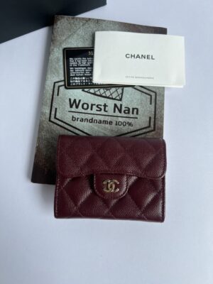 Used very good condition Chanel Card Holder size XL Holo 31