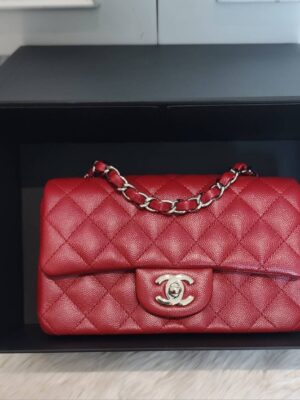 Very like new Chanel Mini 8 holo24 SHW