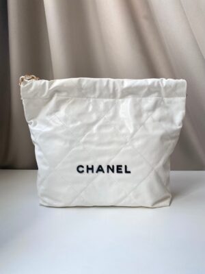 Used once Chanel Hobo 22 size small