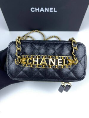 Very like new Chanel Vanity Top Handle 22S