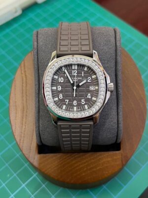 Used Patek Philippe 5067 สีอีทูบ