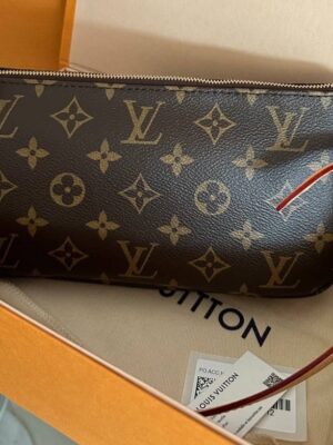 New Louis Vuitton Pochette y23 ชิฟ