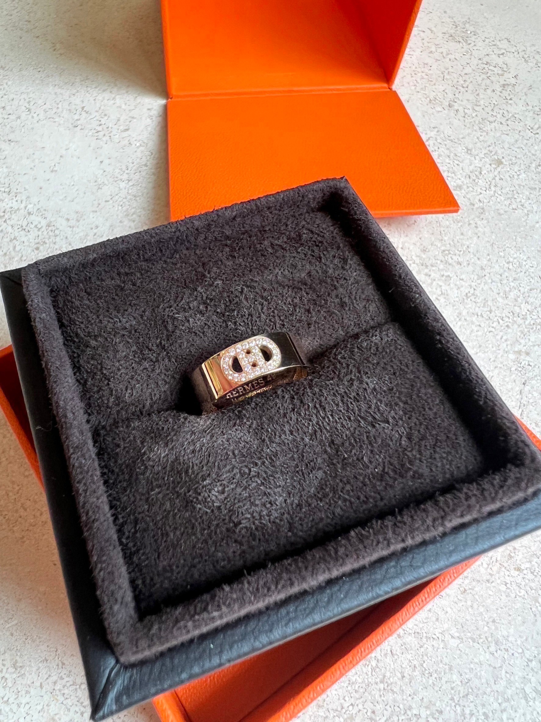 Hermes Ring