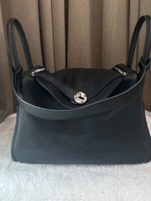 Very good condition!! Hermes Lindy 30 PHW Noir