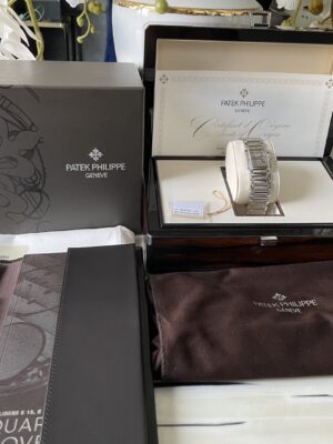 Used Patek Philippe Twenty-4 หน้าเทาหลักเพชร ดิสคอน