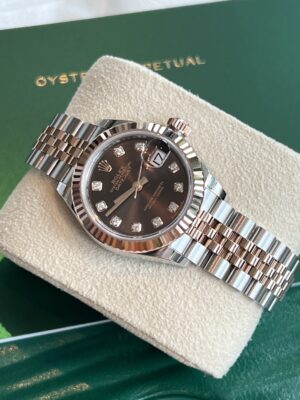 New Rolex Datejust Lady 28mm 05/2023