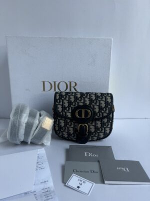 Used like new dior bobby size small Y2020