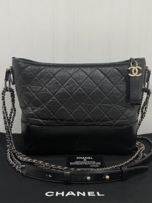 Chanel Gabrielle medium holo24