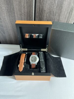 Used very good condition Panerai Pam5 y2016 size 44mm