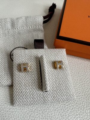 New Hermes Mini Pop H Earrings Marron Glace-Gold ปี 23