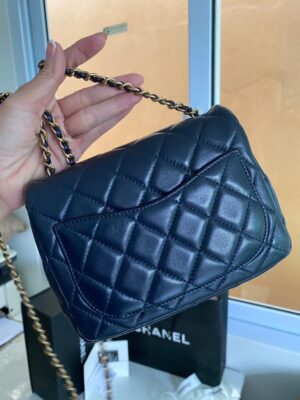 Used like new Chanel mini7 adjustable holo29 สี dark navy