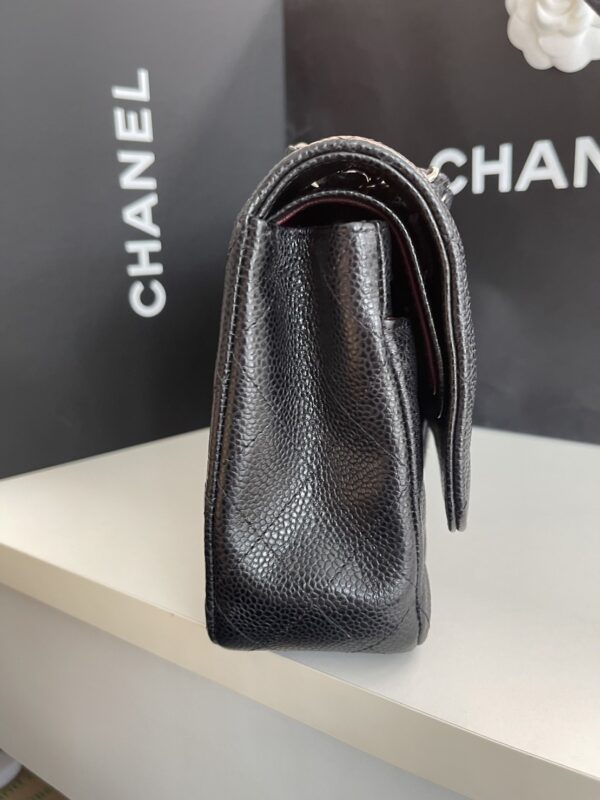 Chanel Classic 10