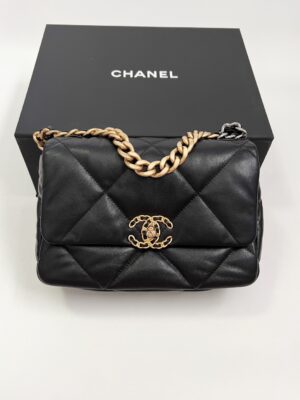 Like newwww chanel 19 size 26 HL30 goat skin