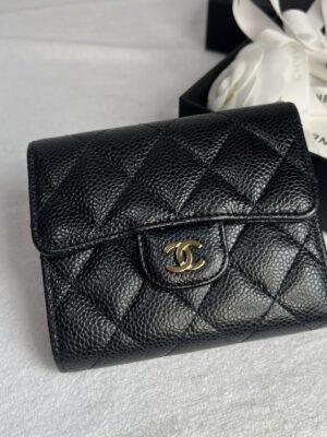 Used very like new Chanel Trifold short ghw hl25