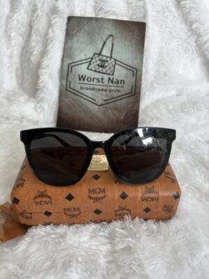 Used like new แว่นตา MCM Sunglasses