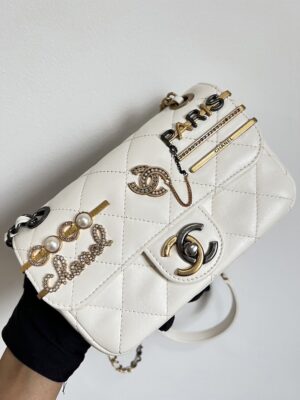 Chanel Mini7” Limited 22c microchipY21