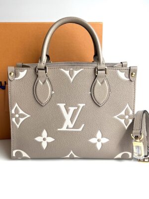 Kept unused LV OnTheGo pm Bicolor Monogram Empreinte สีเบจ Tourterelle/ครีม