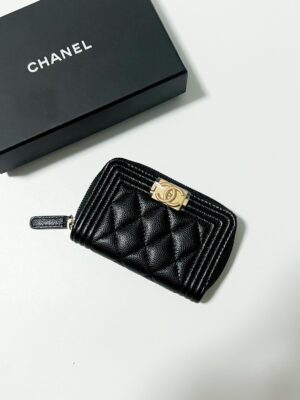 Kept unused Chanel zippy coin caviar ghw HL30