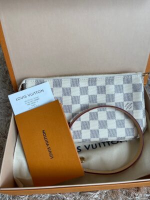 New Louis Vuitton Pouch