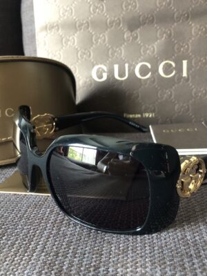 Used in good condition Gucci Sunglasses