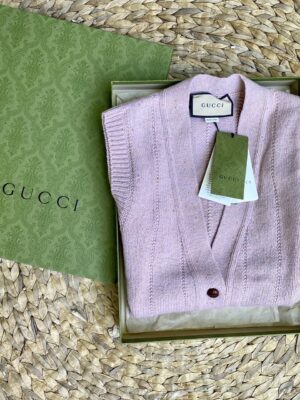 New Gucci Vest เสื้อกั๊ก ไซด์ XS อก 36 อก 32-35