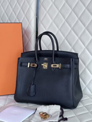 Like new Hermes Birkin 25 togo noir ghw stamp #Y 2020