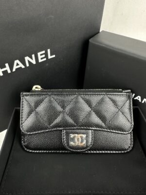 พร้อมส่ง new Chanel zippy card wallet lghw
