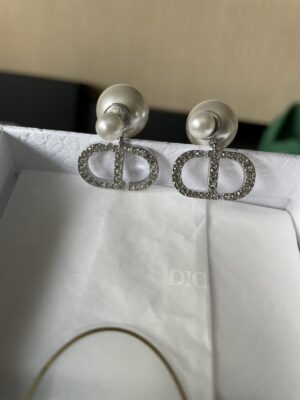 Very like new Dior WCJ earrings